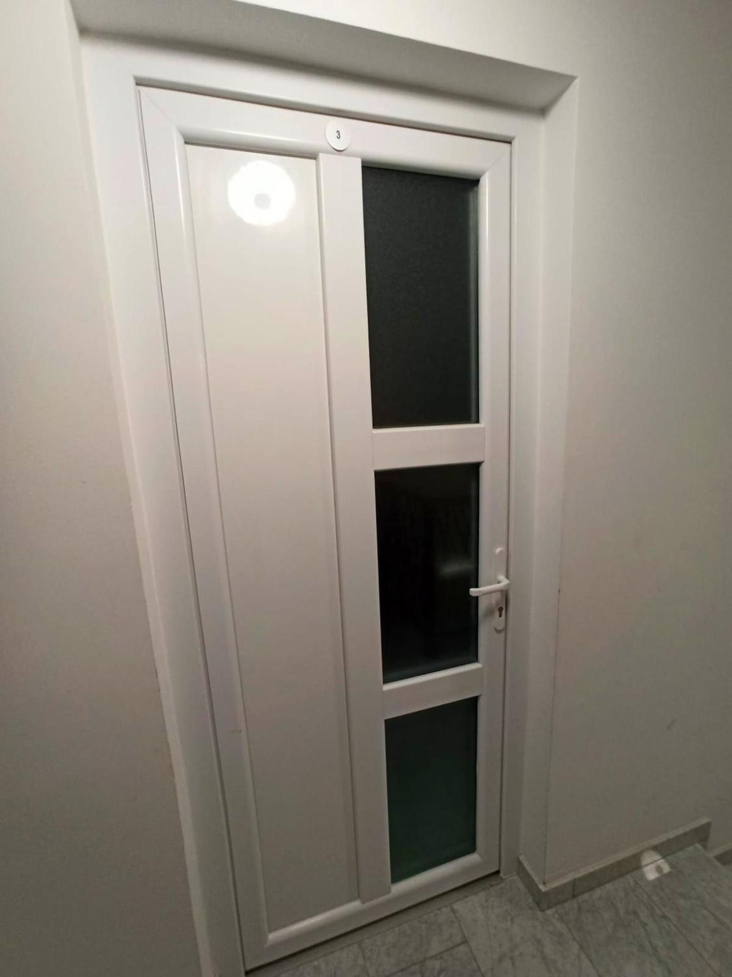 Apartmani Leptir Rakovica Exterior photo